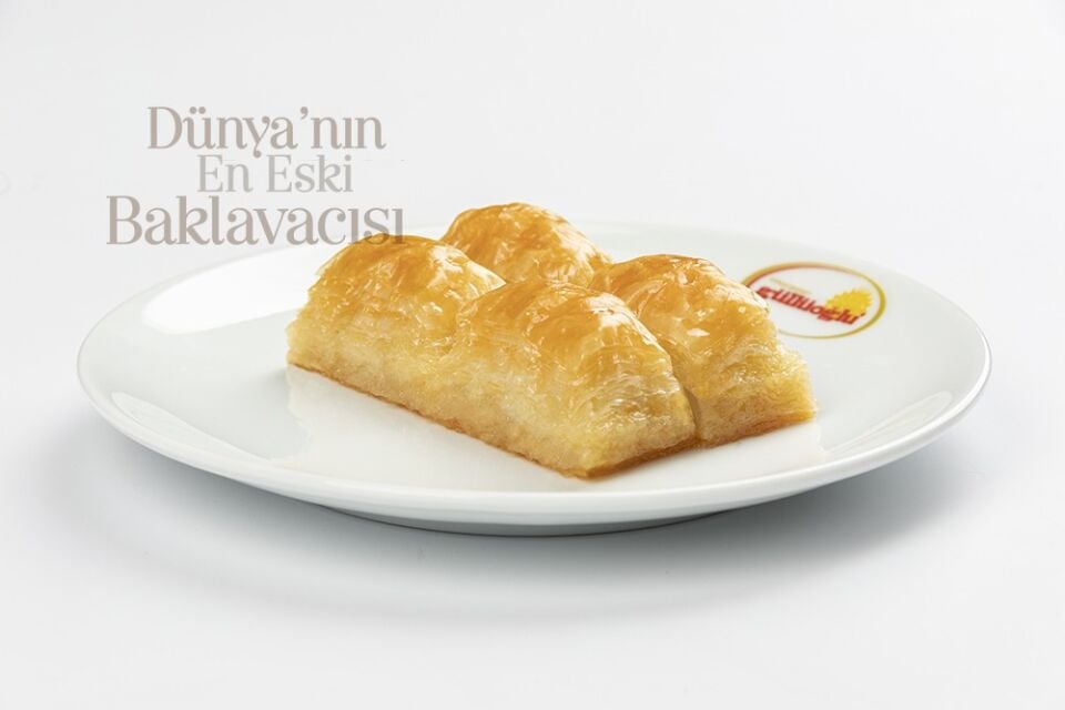 Baklava with Cream