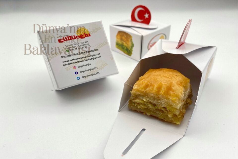 Tek Dilimlik Cevizli Baklava