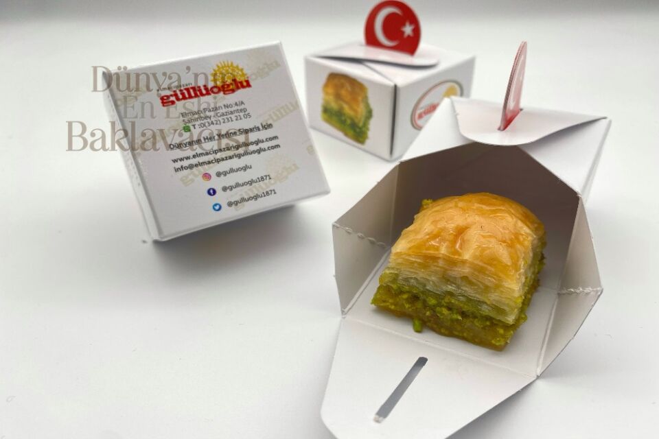 Single-Slice Pistachio Dry Baklava