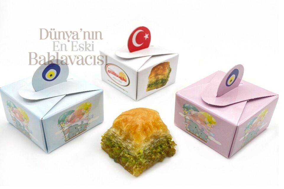 Tek Dilimlik Fıstıklı Özel Kuru Baklava