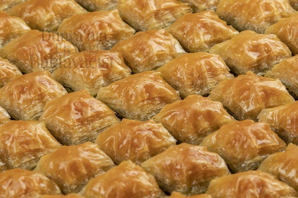 Baklava with White Flour and Pistachios, Enriched with Stevia